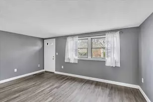 104 Edgewater Dr W, Falmouth, MA 02536 - Photo 13