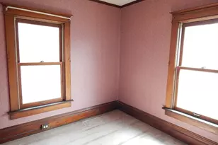 82 Beacon St, Athol, MA 01331 - Photo 9