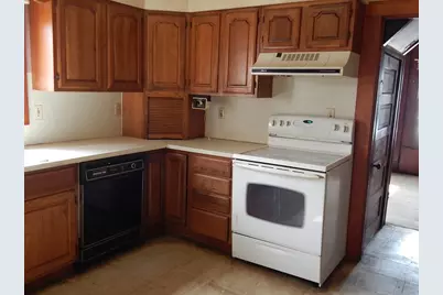 82 Beacon St., Athol, MA 01331 - Photo 3