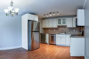 2200 Skyline Dr, Lowell, MA 01854 - Photo 7