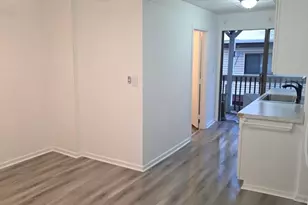 102 Summit St, Clinton, MA 01510 - Photo 3