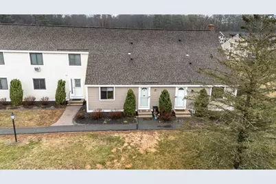 15 Pendleton #15, Londonderry, NH 03053 - Photo 1