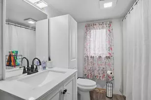 14 S Main St, North Brookfield, MA 01535 - Photo 21