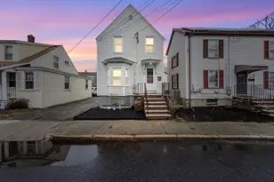 28 Everett St, Woburn, MA 01801 - Photo 1