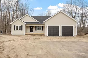 457 Patriots Rd, Templeton, MA 01436 - Photo 3