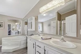 141 Sunrise Ln, Chicopee, MA 01020 - Photo 29