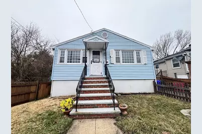 89 Cleveland St, Malden, MA 02148 - Photo 1