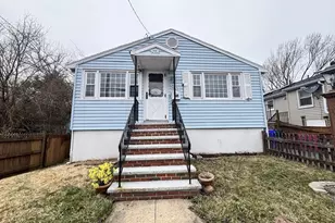 89 Cleveland St, Malden, MA 02148 - Photo 17