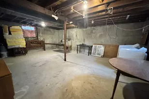 89 Cleveland St, Malden, MA 02148 - Photo 9