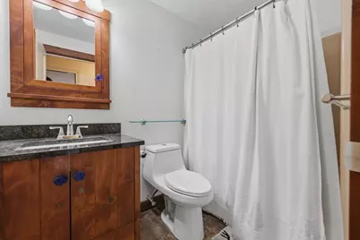 128 Derby St, Worcester, MA 01604 - Photo 21
