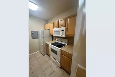 12 -16 Ellery #105, Cambridge, MA 02138 - Photo 3