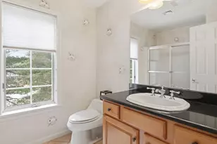 3901 Knightsbridge Close, Worcester, MA 01609 - Photo 13