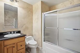3901 Knightsbridge Close, Worcester, MA 01609 - Photo 21