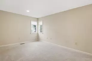 3901 Knightsbridge Close, Worcester, MA 01609 - Photo 25