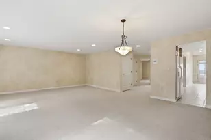 3901 Knightsbridge Close, Worcester, MA 01609 - Photo 31