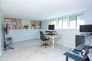 88 St Mary St, Needham, MA 02494 - Photo 7