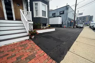 60 Hichborn St, Boston, MA 02135 - Photo 11