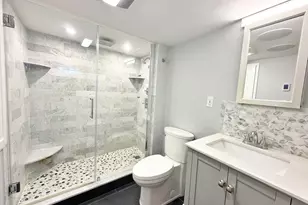 37 Fenton St, Boston, MA 02122 - Photo 19