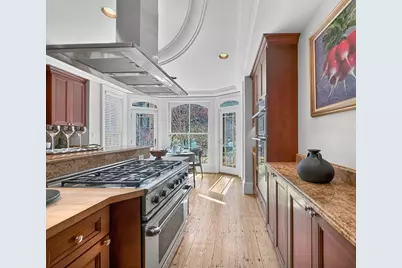 70 Montgomery St, Boston, MA 02116 - Photo 13