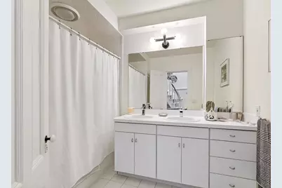 70 Montgomery St, Boston, MA 02116 - Photo 29