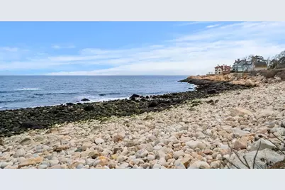 2 Ocean Ave #1M, Gloucester, MA 01930 - Photo 27