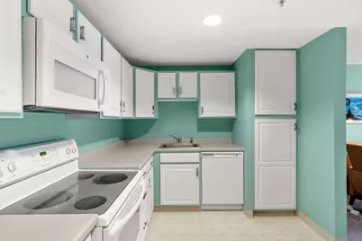 2 Ocean Ave #1M, Gloucester, MA 01930 - Photo 5