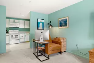 2 Ocean Ave, Gloucester, MA 01930 - Photo 17