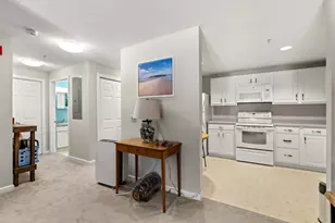 2 Ocean Ave, Gloucester, MA 01930 - Photo 7