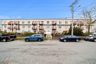 2 Ocean Ave, Gloucester, MA 01930 - Photo 33