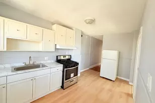 20 Ferry St, Everett, MA 02149 - Photo 17