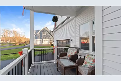 46 Magnolia Dr, Swansea, MA 02777 - Photo 5