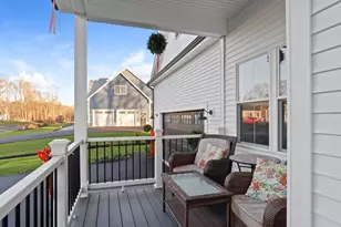 46 Magnolia Dr, Swansea, MA 02777 - Photo 5