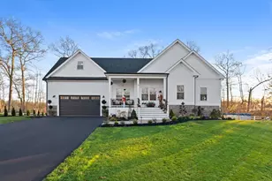 46 Magnolia Dr, Swansea, MA 02777 - Photo 1