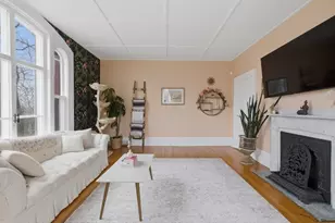 4 Mt Vernon St, Haverhill, MA 01830 - Photo 3