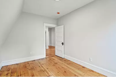 30 Boardman Street, Worcester, MA 01606 - Photo 3