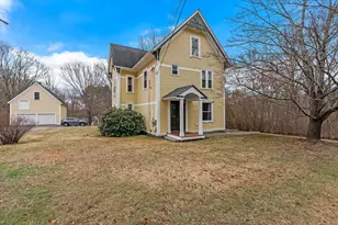78 Main St, Upton, MA 01568 - Photo 1