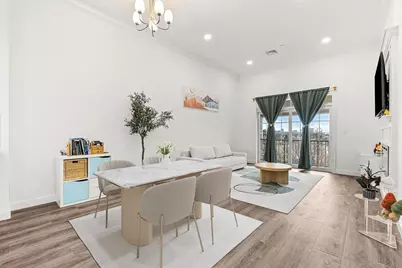 320 Middlesex Avenue #403 E, Medford, MA 02155 - Photo 11