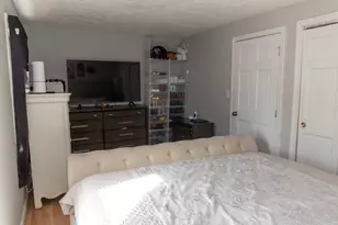 113 School St, Lowell, MA 01854 - Photo 11