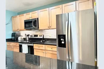 1818 Main St #306, Holden, MA 01522 - Photo 11