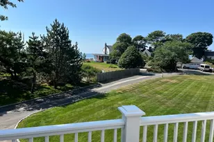 247 Ocean Ave, Marblehead, MA 01945 - Photo 25