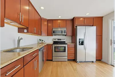 835 Mount Hope St #5, North Attleboro, MA 02760 - Photo 3