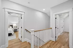 255 Old Main Rd, Falmouth, MA 02556 - Photo 13