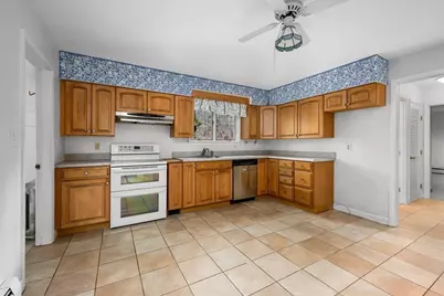 33 Head Of The Bay Rd., Bourne, MA 02532 - Photo 9