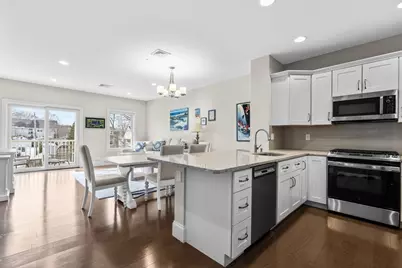 441 Essex St #202, Swampscott, MA 01907 - Photo 11