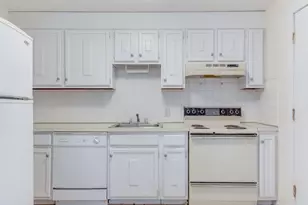 205 Great Rd, Acton, MA 01720 - Photo 7