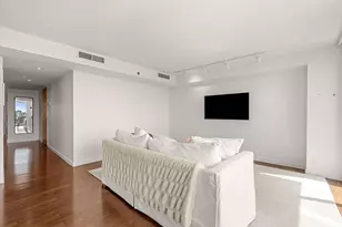 975 Memorial Dr, Cambridge, MA 02138 - Photo 9