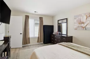 367 Nassau Dr, Springfield, MA 01129 - Photo 29