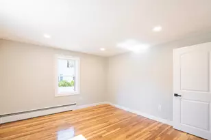 1049 Pleasant St, Canton, MA 02021 - Photo 17