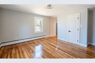 1049 Pleasant St, Canton, MA 02021 - Photo 13