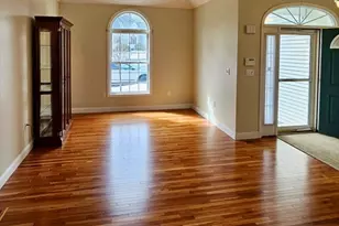 16 Arbor Dr, Dracut, MA 01826 - Photo 5